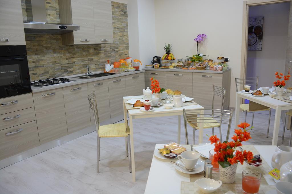 B&B Crystal Messina Ngoại thất bức ảnh